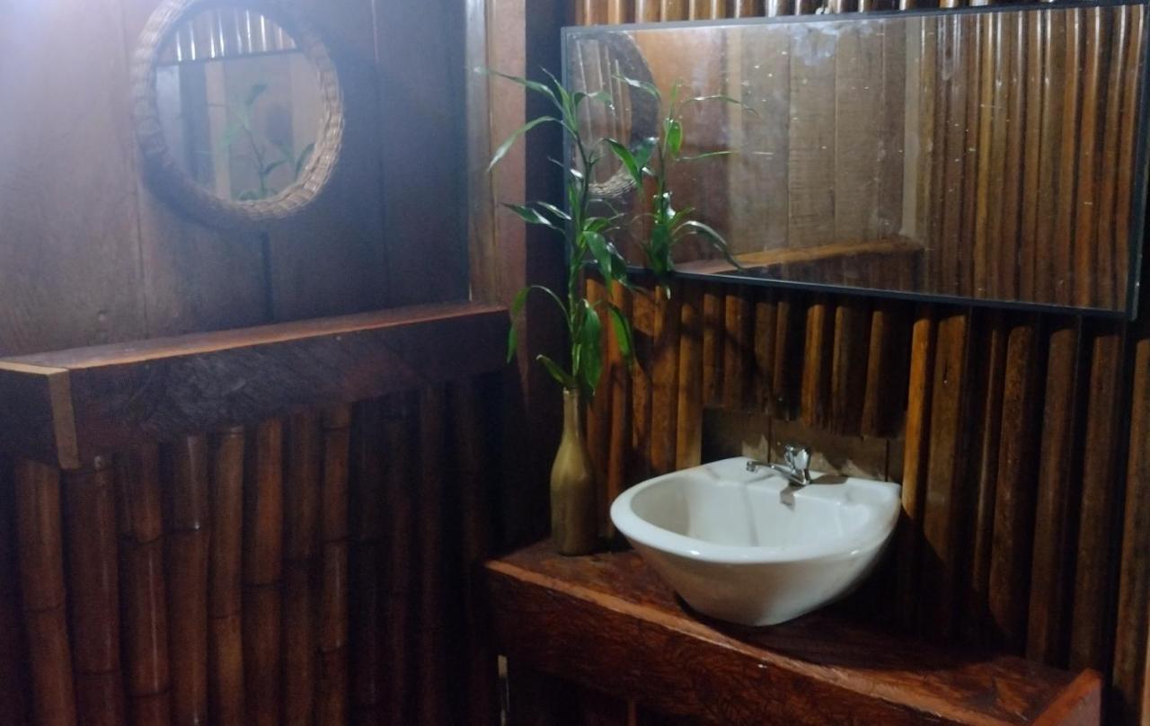 Casa Kukama Lodge Iquitos Exterior foto